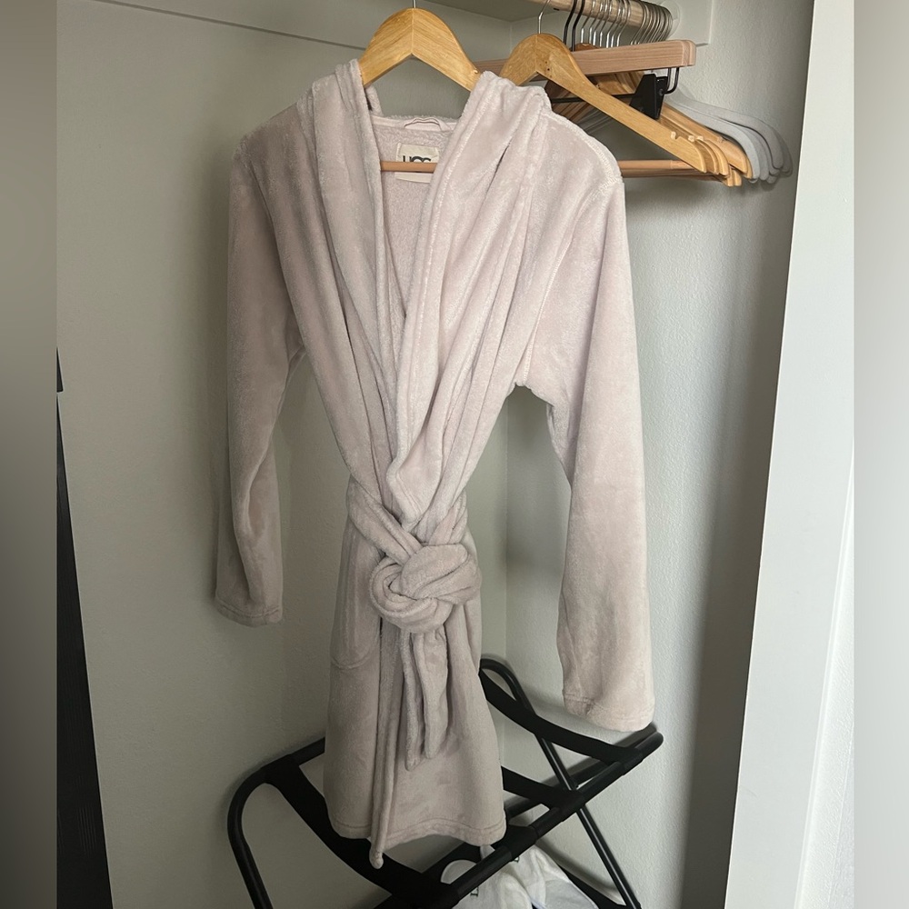 Ugg Short Robe with Hood